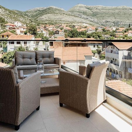 Apartmans Centar Требине Екстериор снимка