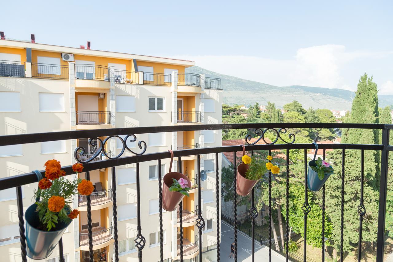 Apartmans Centar Требине Екстериор снимка